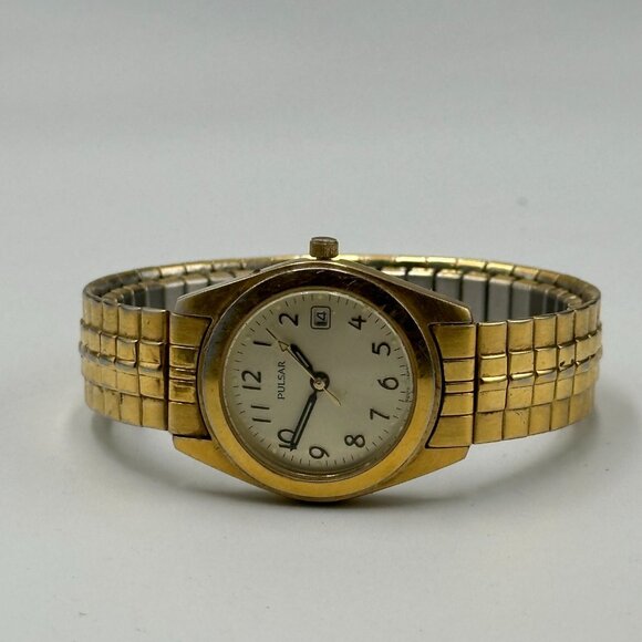 Pulsar Watch Women Gold Tone Round Easy To Read Dial Date Window New Battery - Picture 5 of 12